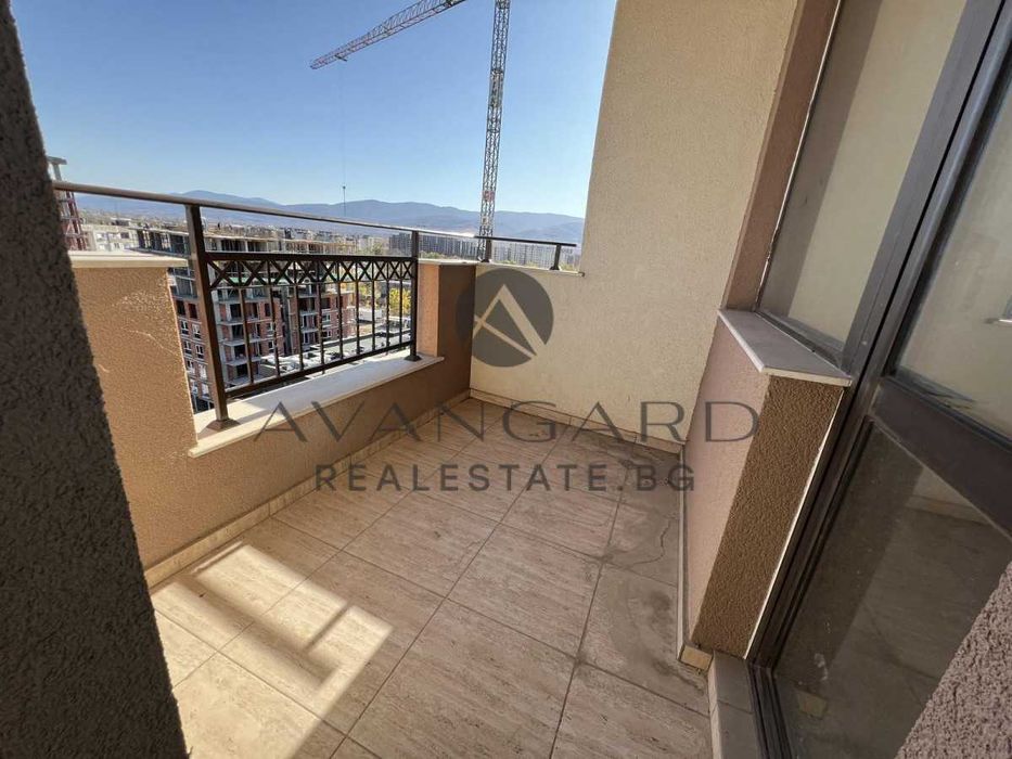 Продава се Тристаен апартамент в Пловдив, Кючук Париж - 101 кв.м за 1515 €/кв.м - Снимка #7