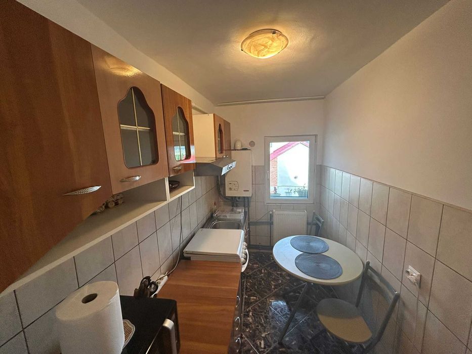 Ofer spre închiriere apartament cu 1 camera