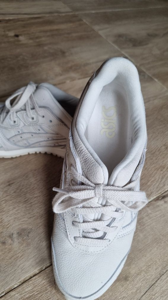 Маратонки Asics 2 чифта кожени