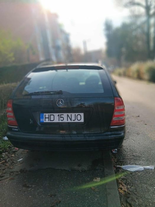 Mercedes c 180 compresor