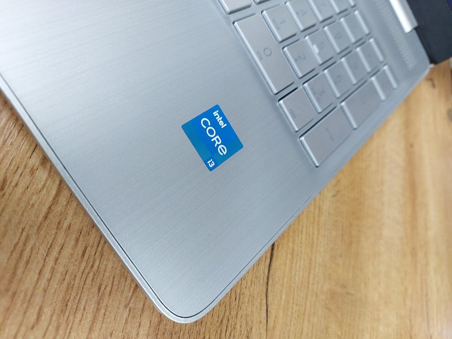 Hp Core i3 12-pokoleniya