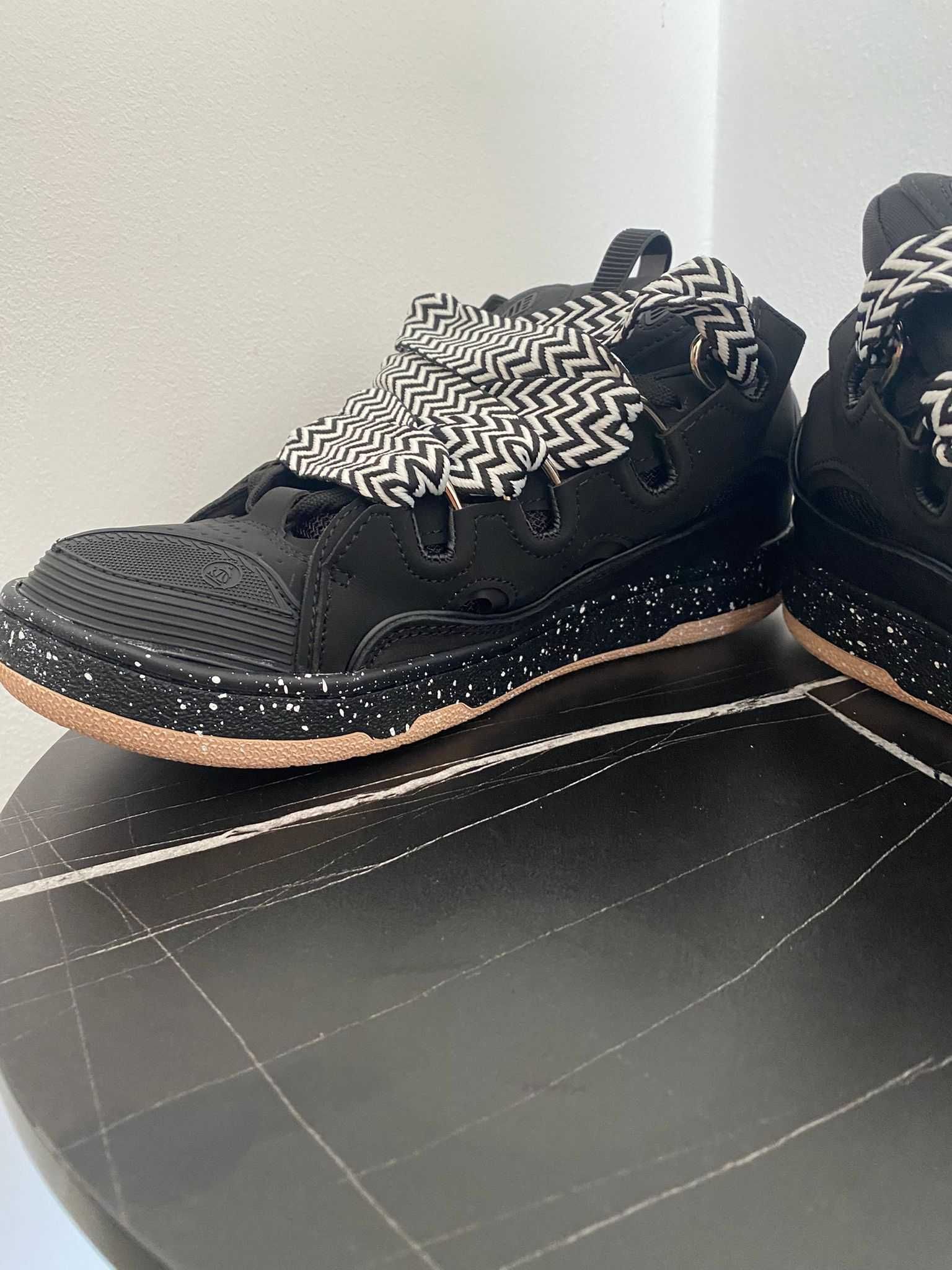 Lanvin Paris Curb Black (39; 40; 41; 42; 43)