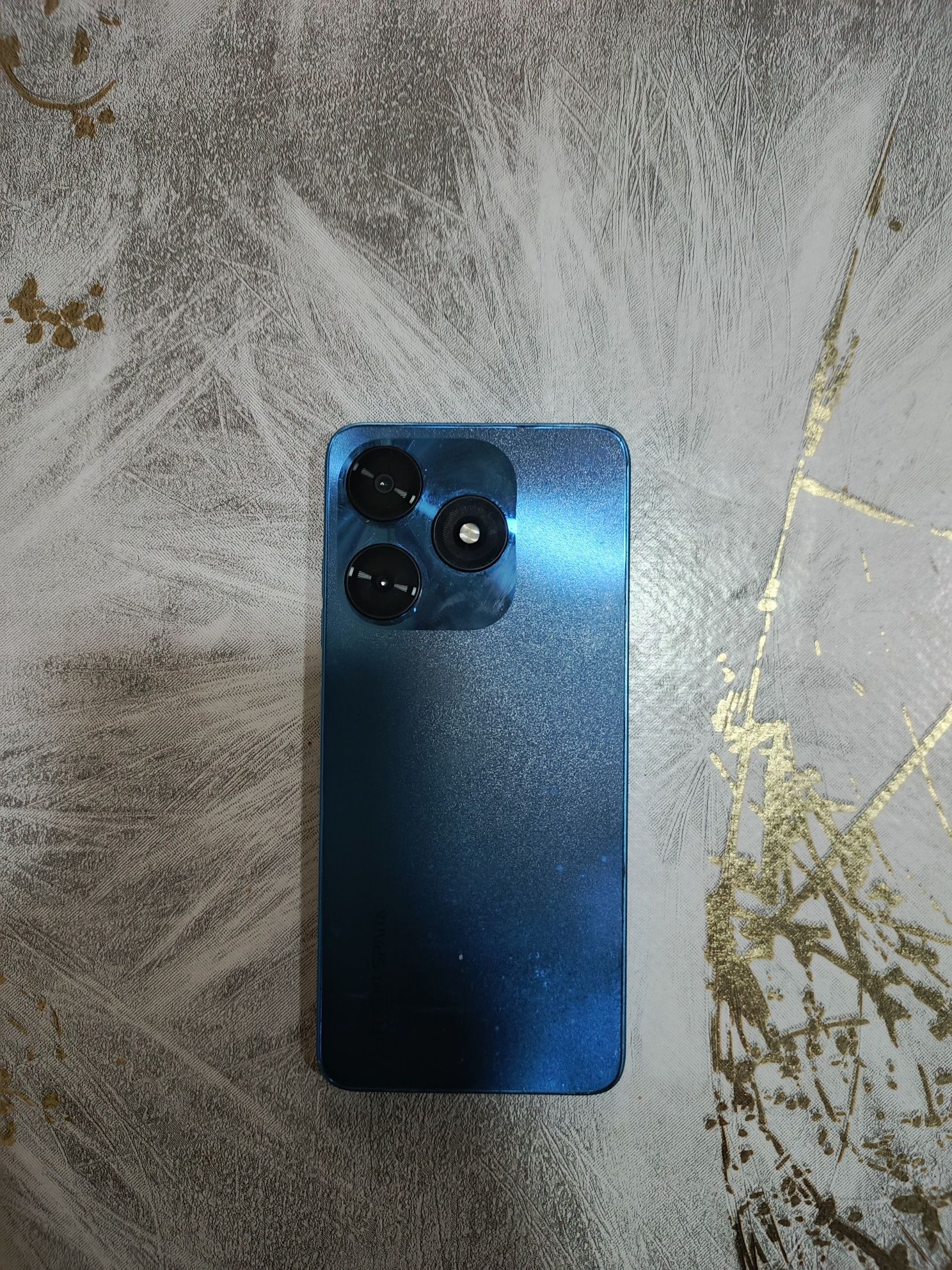 Продаю Tecno Spark 10 Pro
