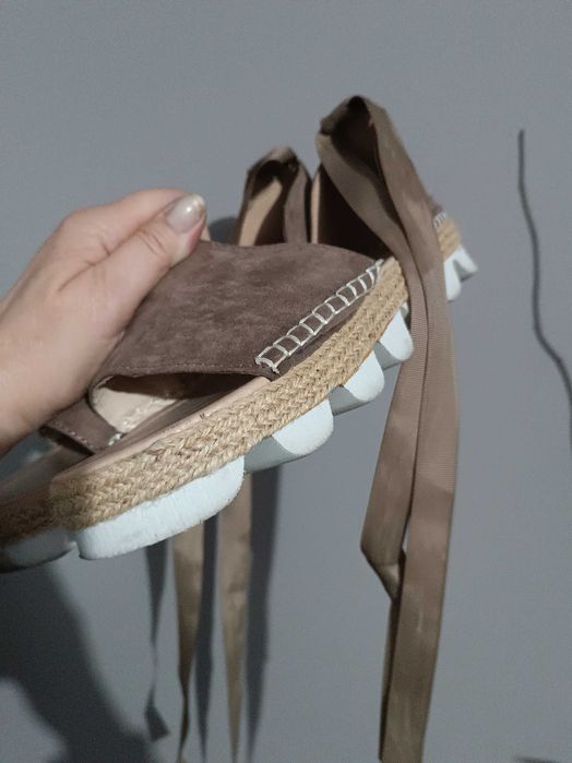 Sandale de damă cu șiret/ fundă