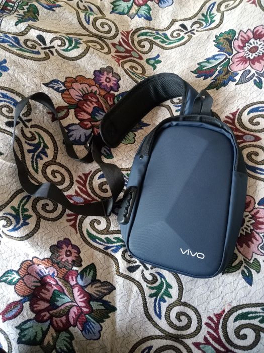 Продам сумку,барсетку Виво