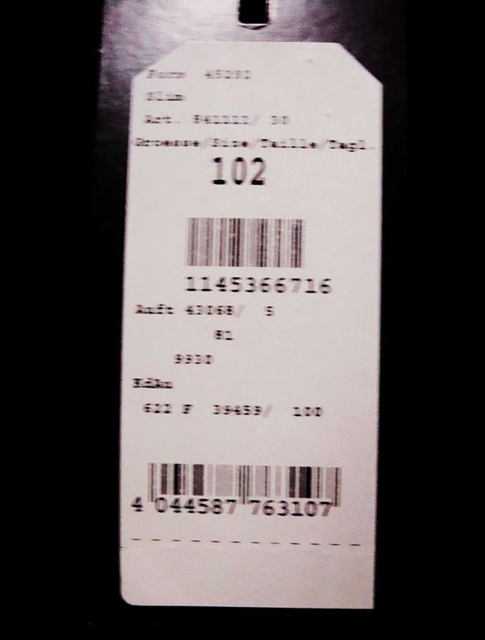 Тъмно син мъжки костюм размер 102 /50 +/