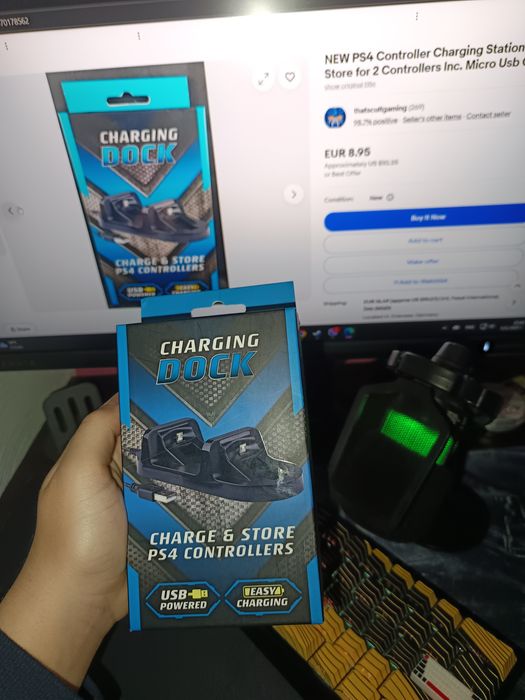 Зареждаща станция за Джойстици