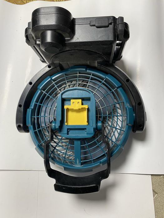 Вентилатор Makita DCF102