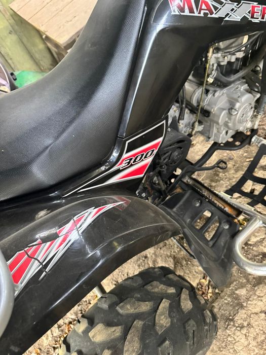 Vând atv kymco maxxer