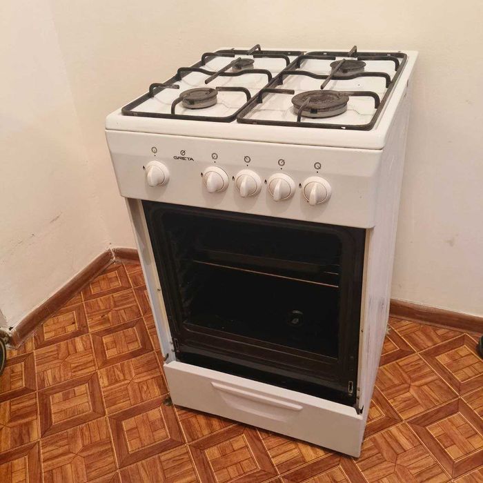 Продаю газовую плиту