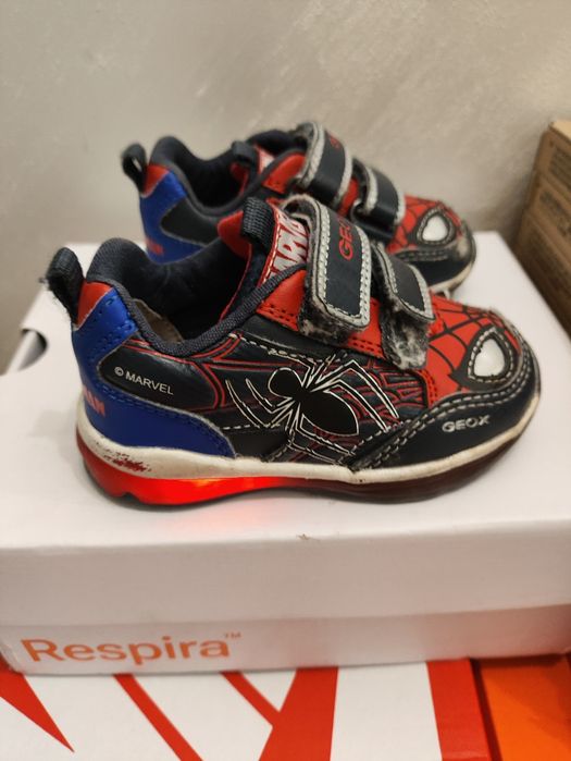 Детски маратонки обувки Geox Primigi