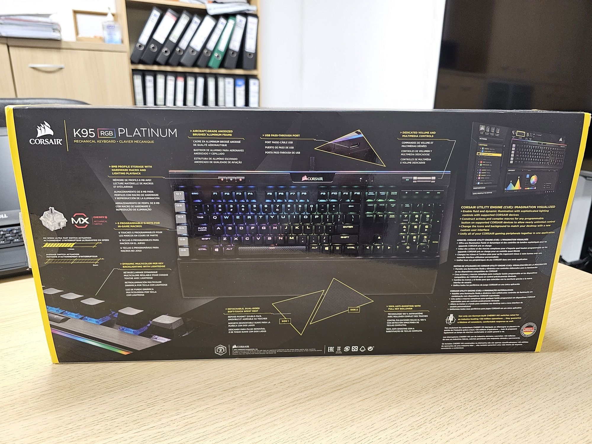 Tastatura gaming Corsiar k95 RGB Platinum