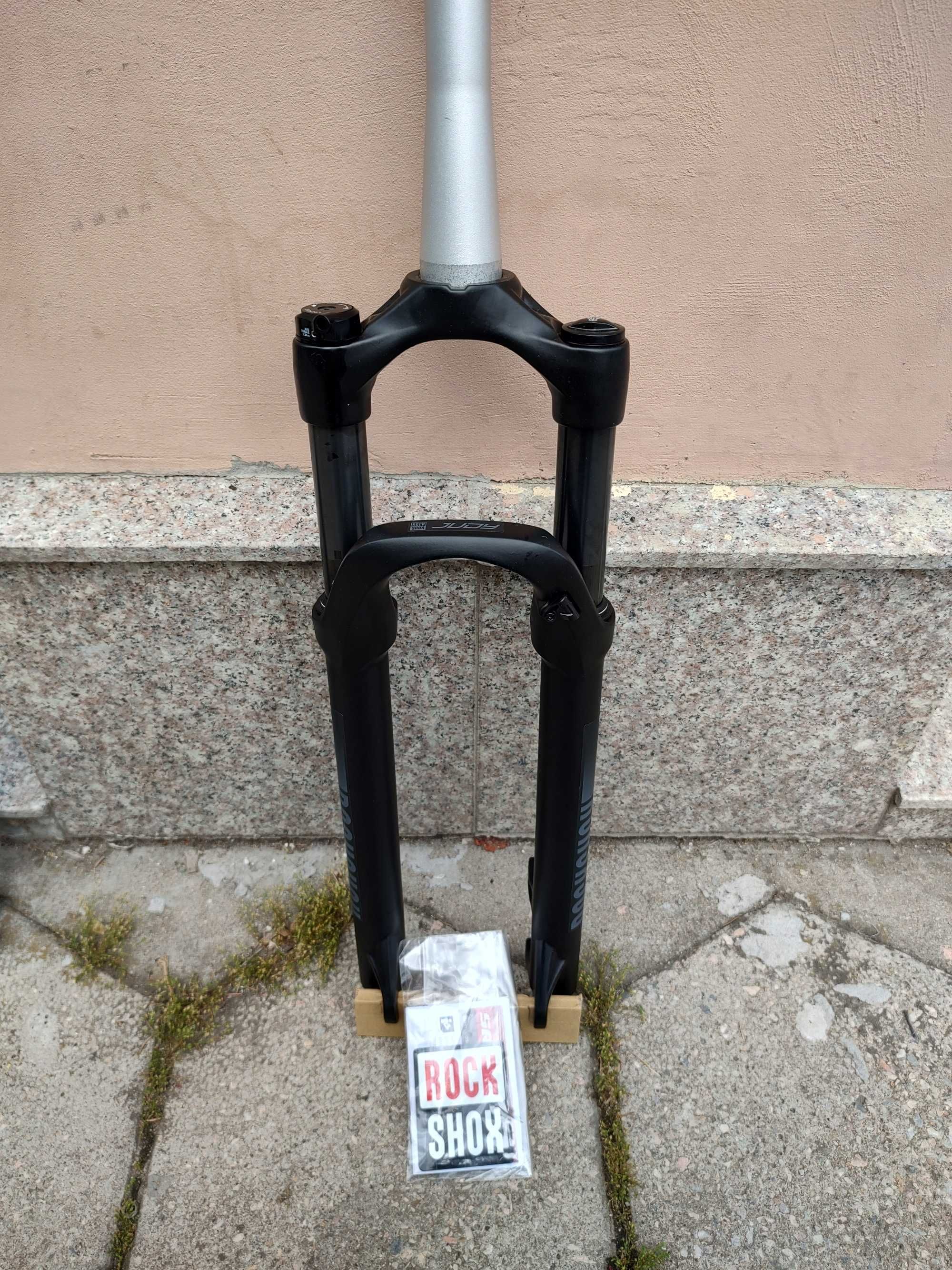 Чисто НОВА ВЪЗДУШНА вилка Rockshox judy 27,5 air,100mm