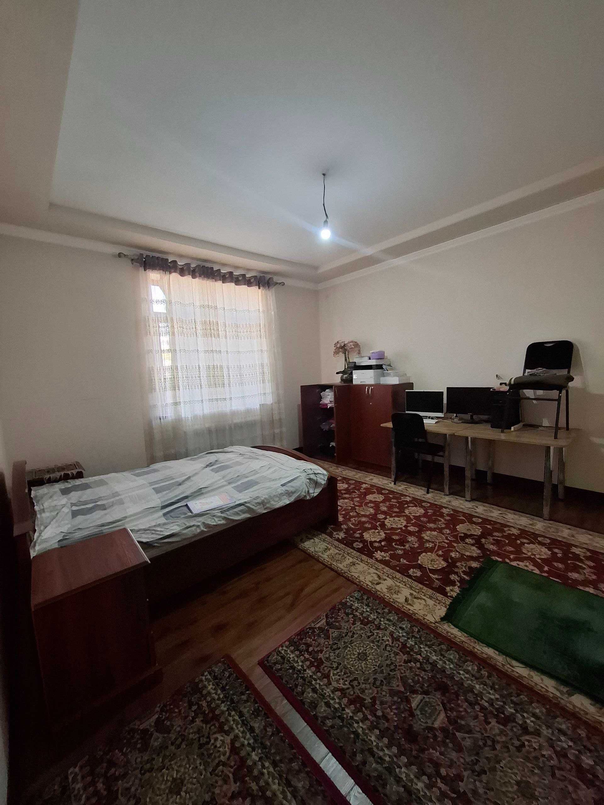 Продаётся дом в Яшнабадском районе ( Янгиабад).