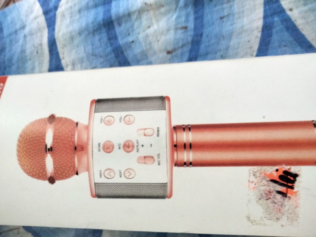 Microfon mp3 cu boxă nou