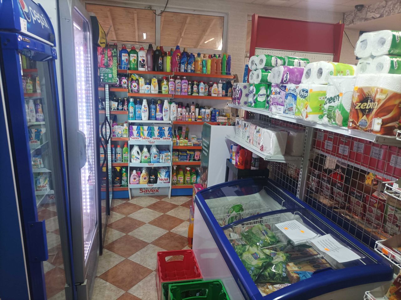 Дава се под наем Магазин в Стара Загора, Център - 140 кв.м за 510 € - Снимка #1