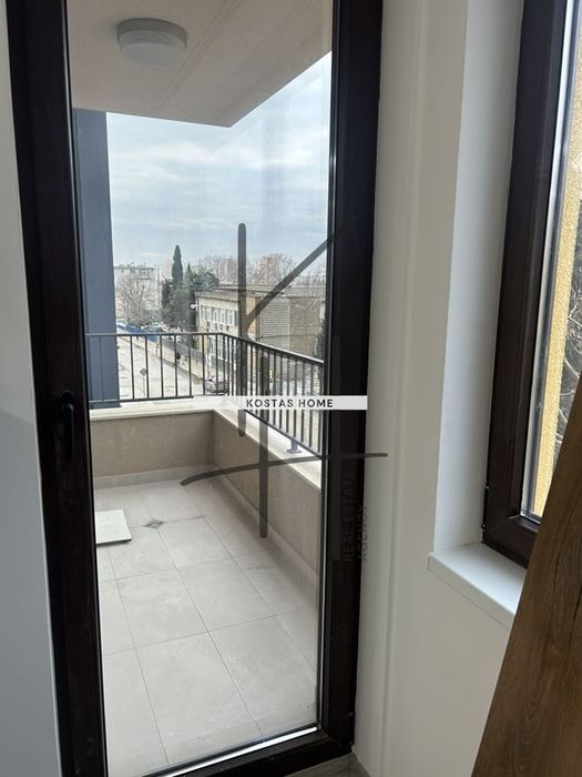 Продава се Двустаен апартамент в Варна, Победа - 56 кв.м за 2813 €/кв.м - Снимка #4