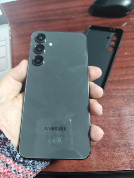 Samsung galaxy S24 FE