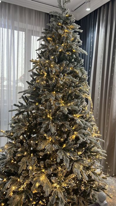 Ёлка новогодняя 2м 40 см бу