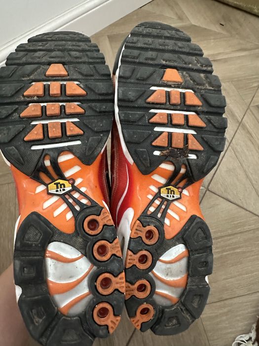 Pantofi sport Nike TN Air, baieti, marimea 41, purtati putin