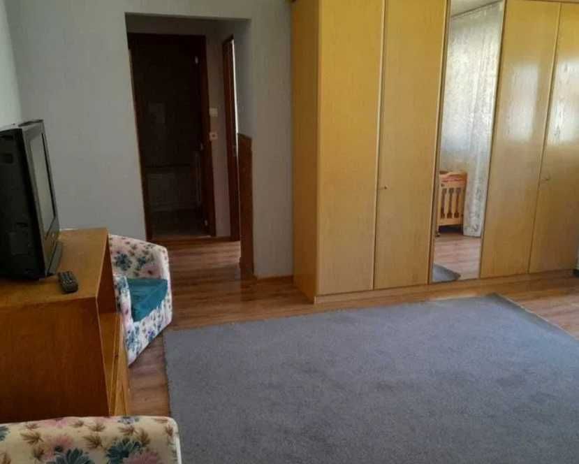 Дава се под наем Двустаен апартамент в Пловдив, Център - 46 кв.м за 183.6 € - Снимка #2