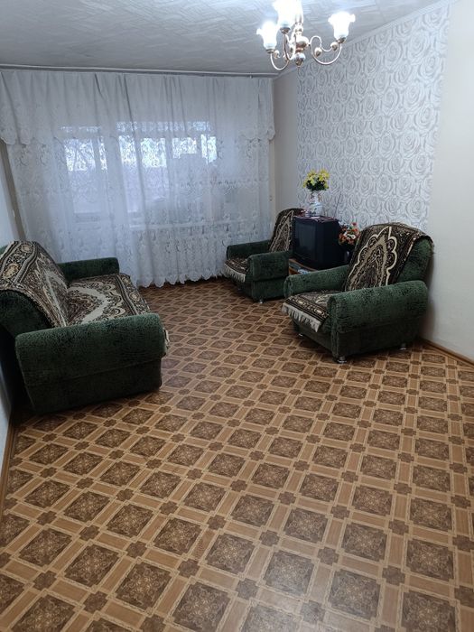 Продам 3 -х ком квартиру в центре Пришахтинска 57.5кв.м