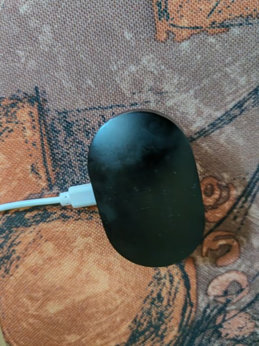 Продавам слушалки hiomi