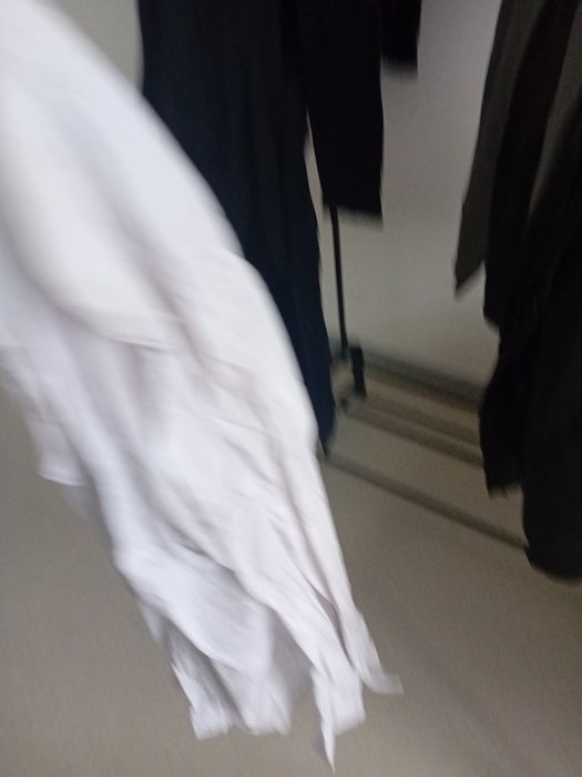 Новый туфли 40 размер,рубашки и брюки