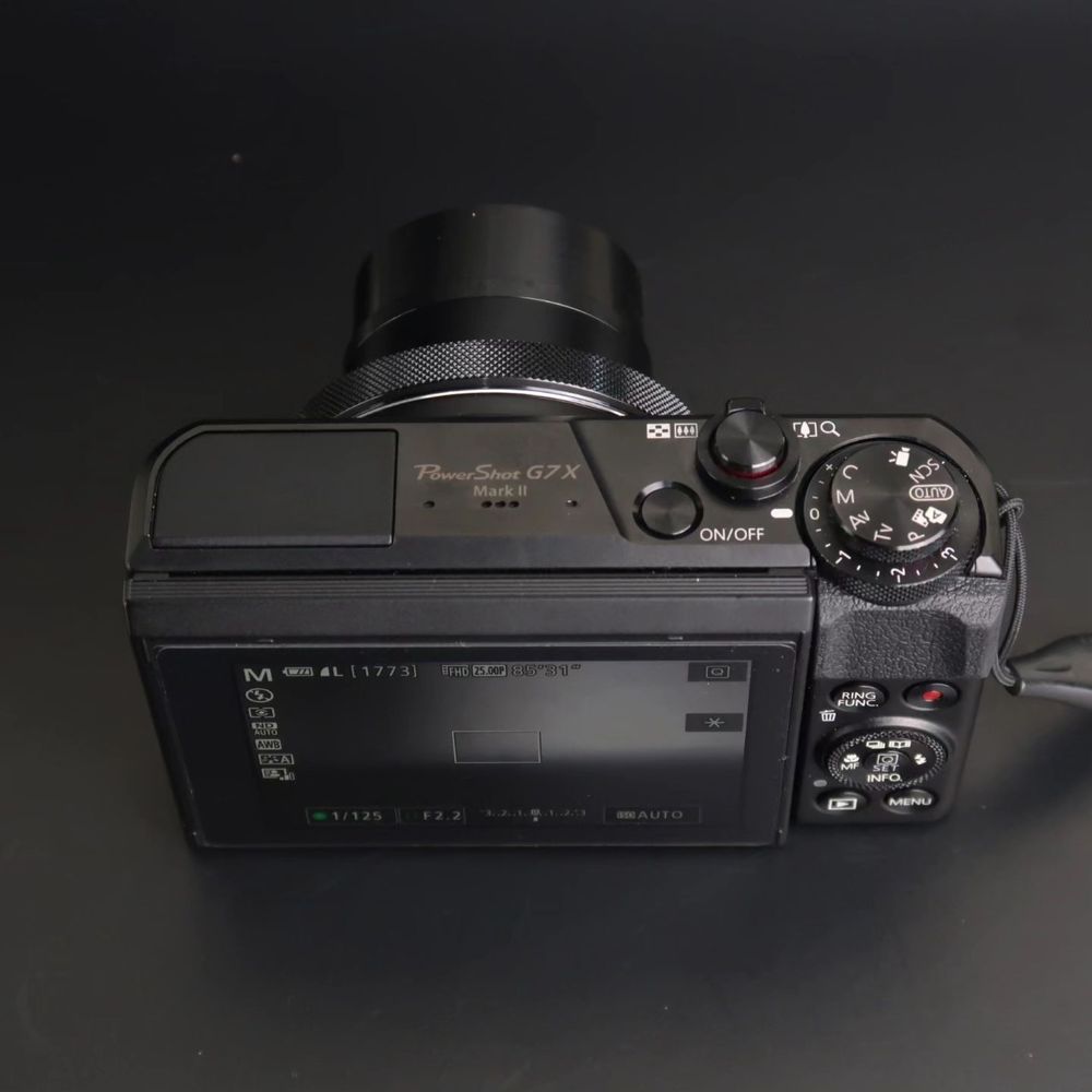Камера Canon Mark III G7X