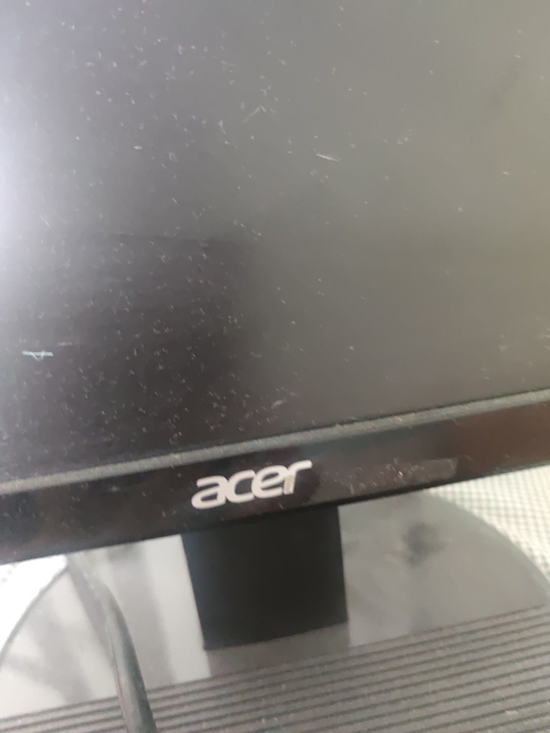 Монитор Aser 60  диагональ