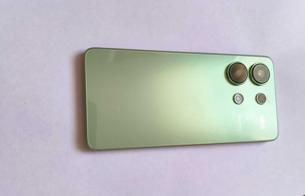 Vând telefon Xiaomi Redmi Note 13 4G