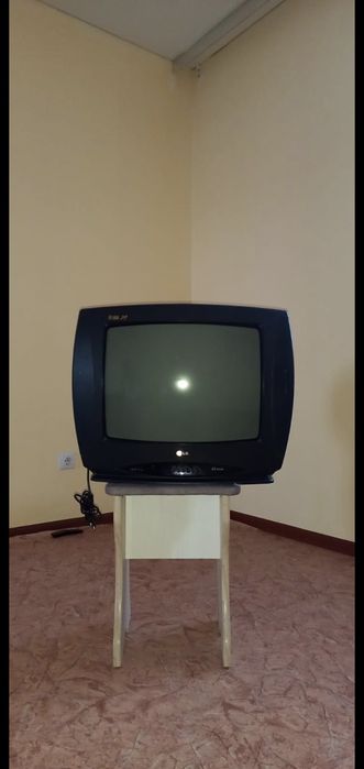 Телевизор LG  техника