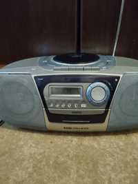 Radio casetofon cu CD Sanyo