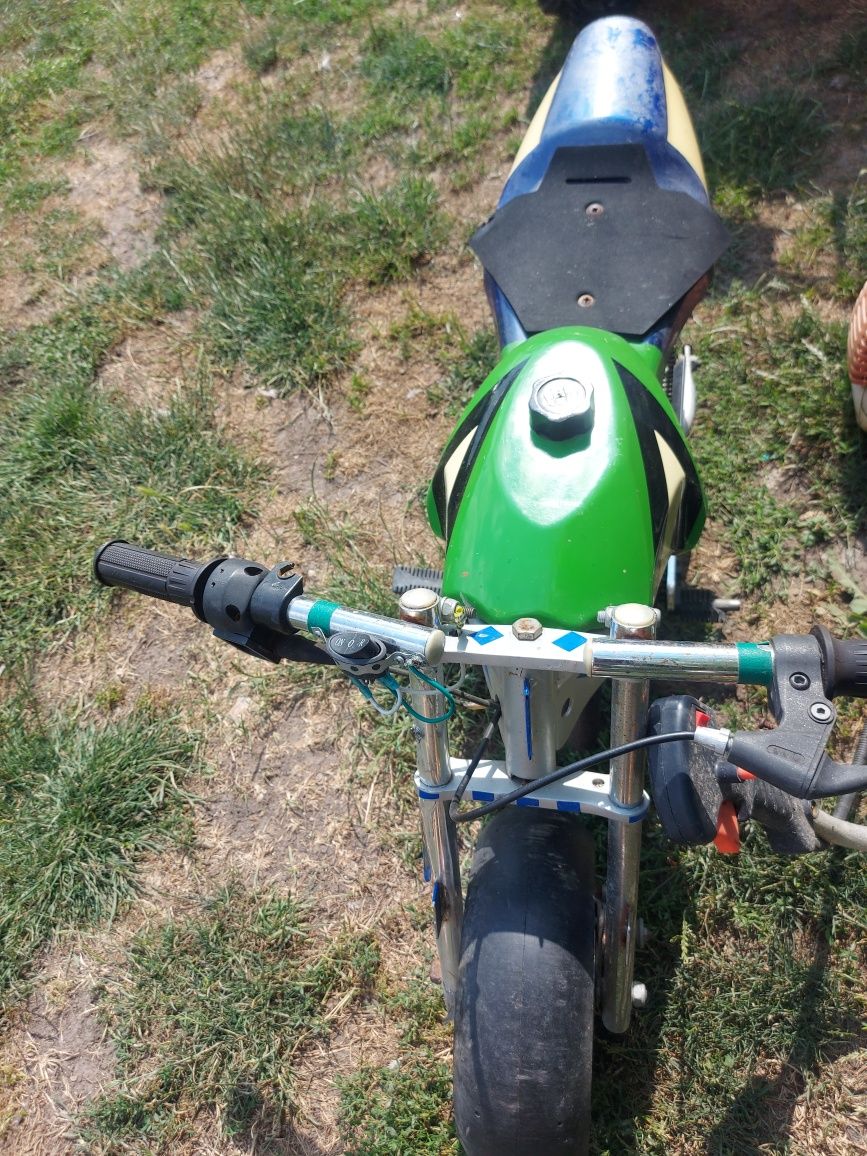 Vând PoketBike în stare perfecta