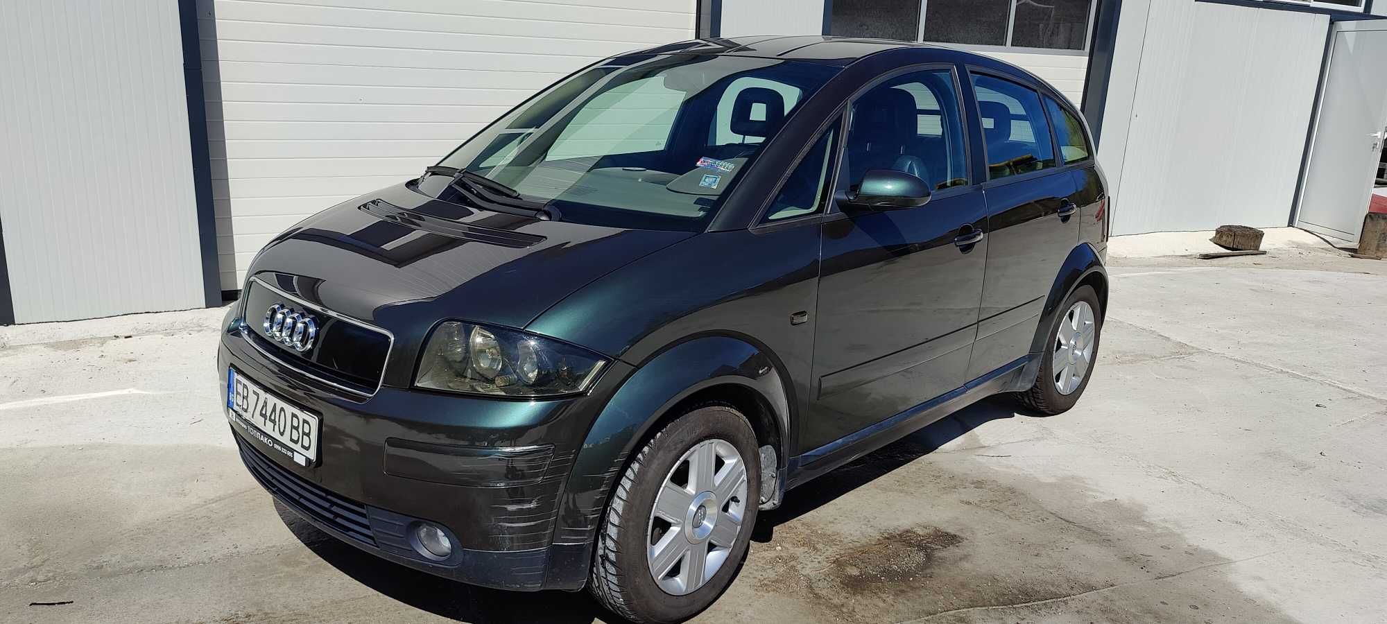 AUDI A2 Кожен салон