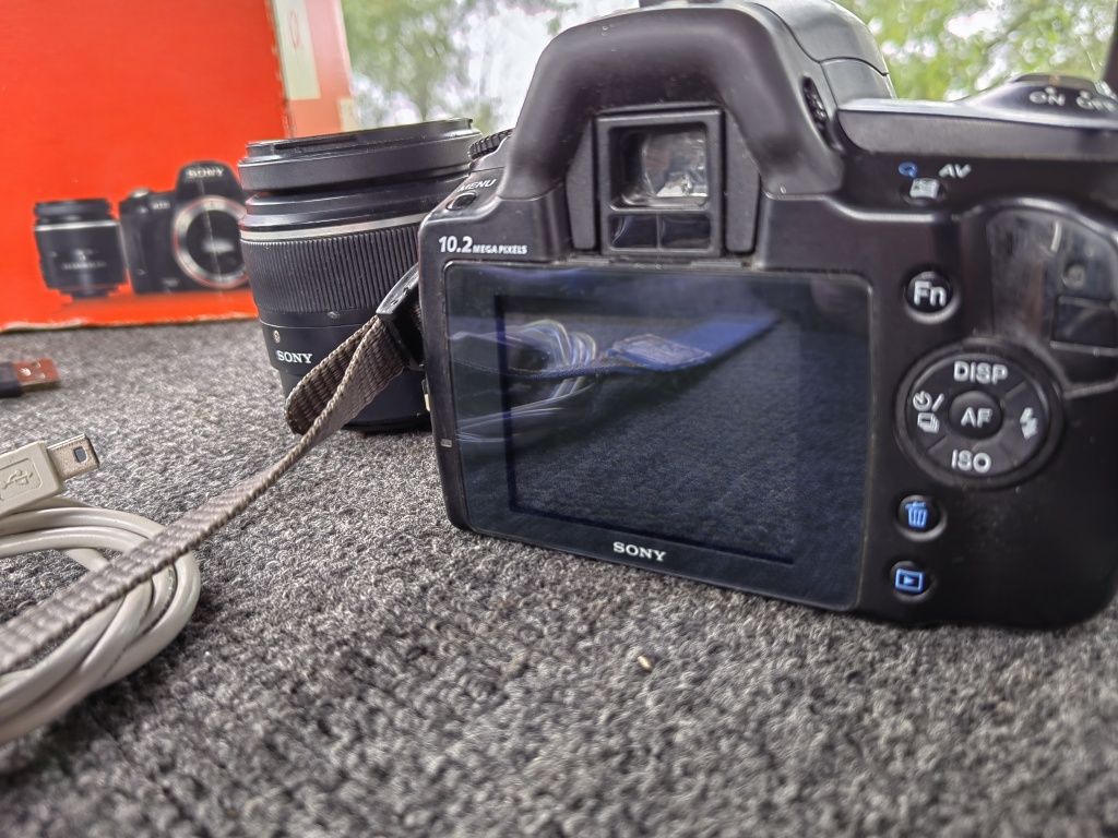 Aparat foto Sony 230