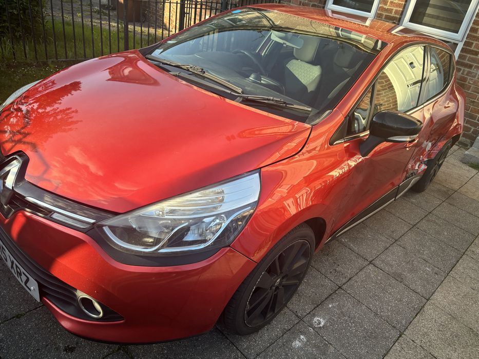 Bara fata clio 4 2016