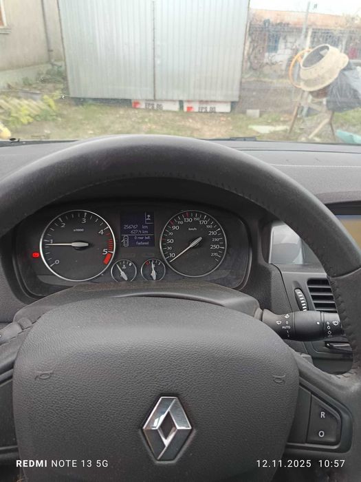 Renault laguna coupe