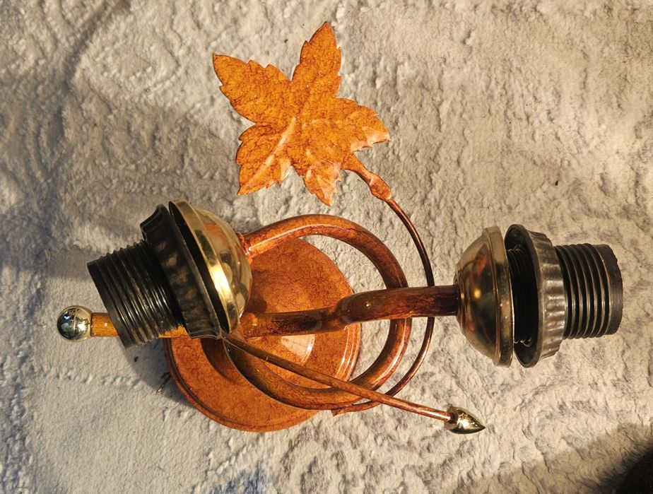 Продам люстры,разные.