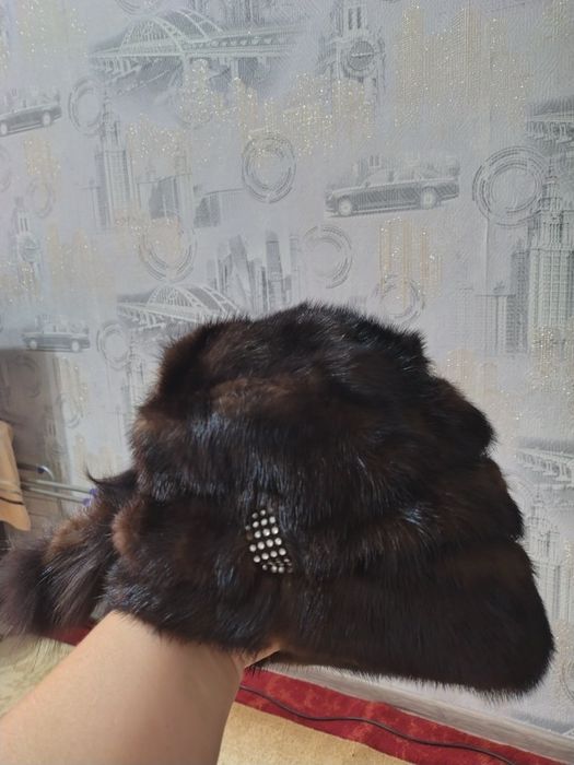 Шапки норковые в отличном состоянии