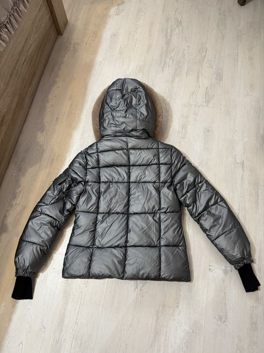 Дамско зимно яке с качулка