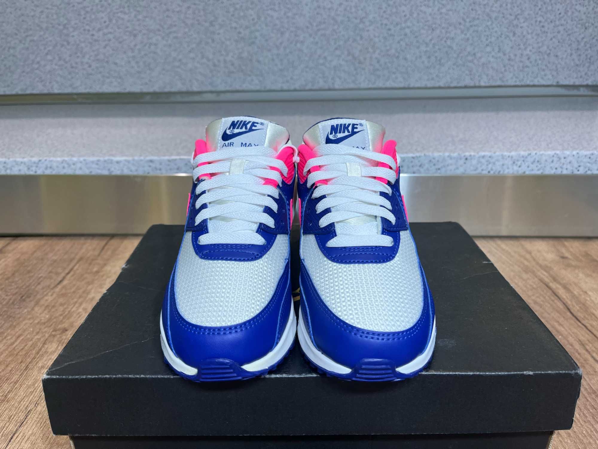 ОРИГИНАЛНИ *** Nike Air Max 90 Flyease White Blue Pink Easy On Off