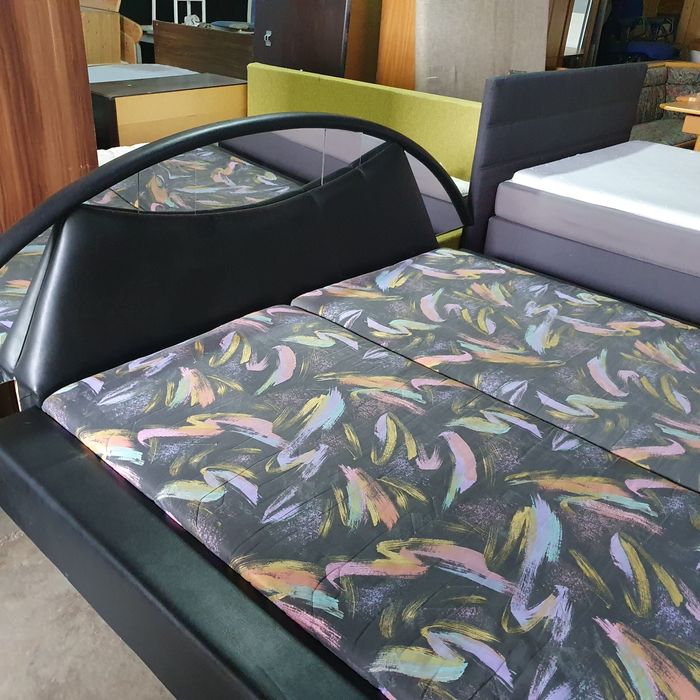 Pat dormitor tapițat piele 1.80m/2m+are ladă