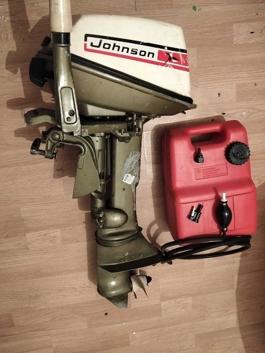 Vand motor de barca.