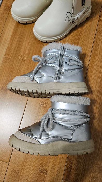 Ghete copii fetite ZARA marime 23 imblanite iarna