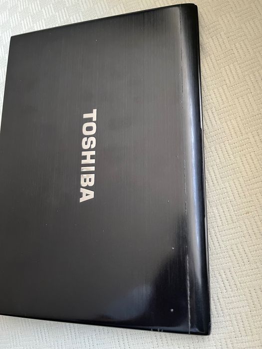Лаптоп Toshiba portege r830-194