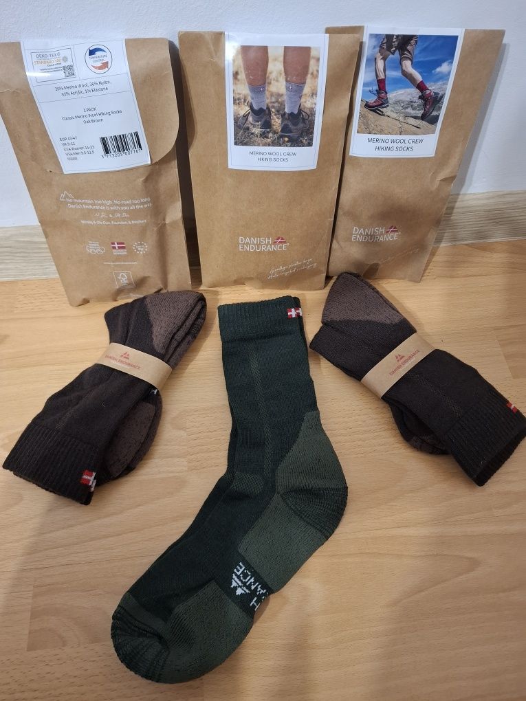 Vând sosete merinos/merino/lana drumetii/ trekking Danish Endurance