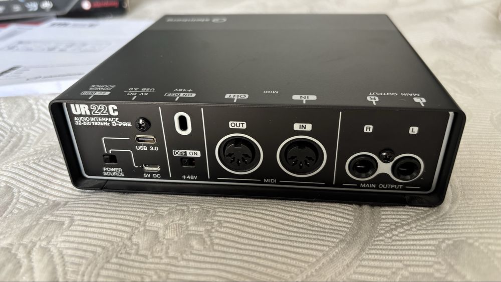 Звуковая карта Steinberg UR22c