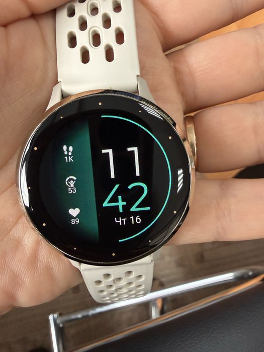 Garmin venu 3s, часы в отличном состоянии, без торга