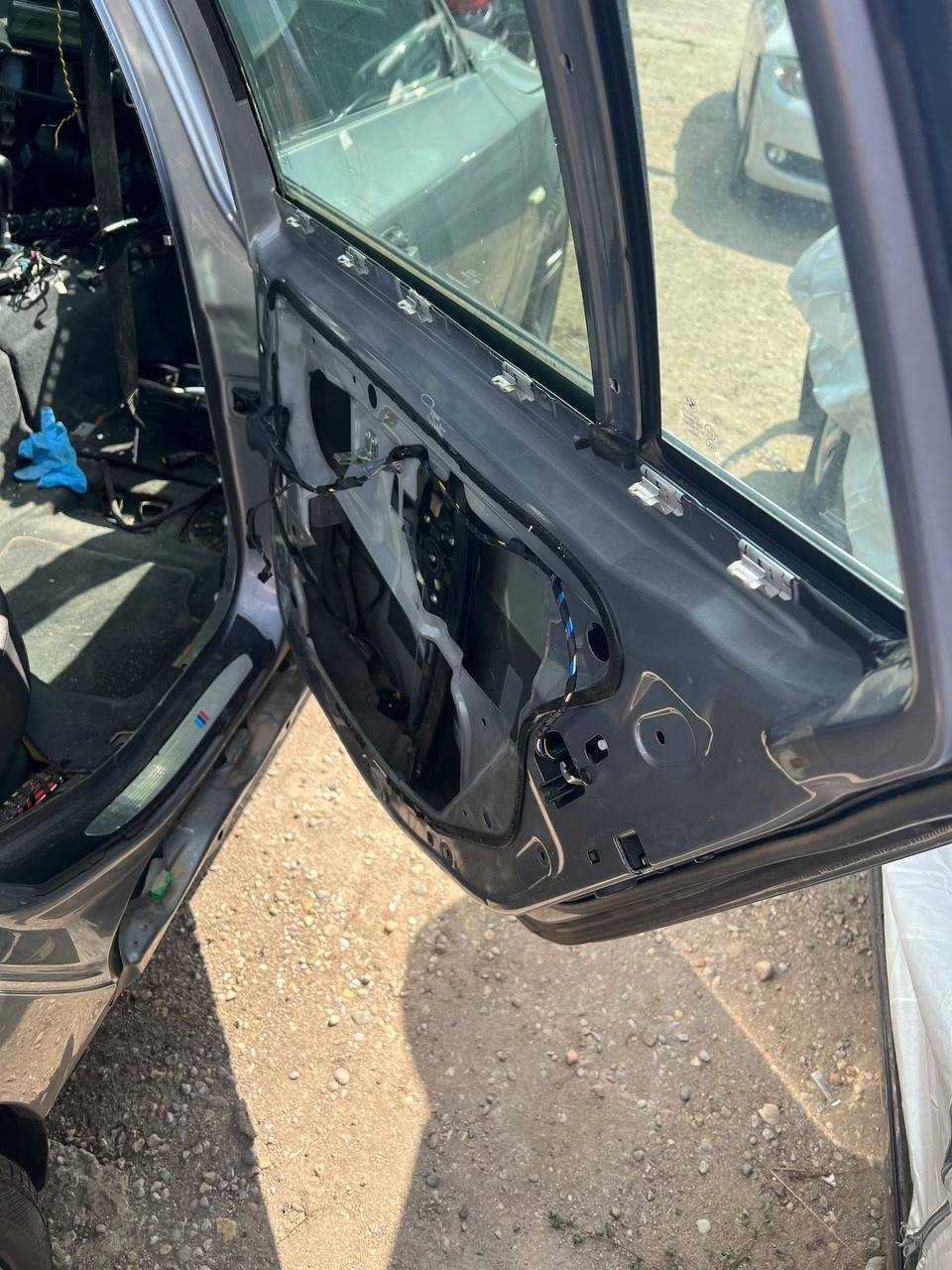 Broasca usa BMW E60 E61 stanga dreapta fata spate